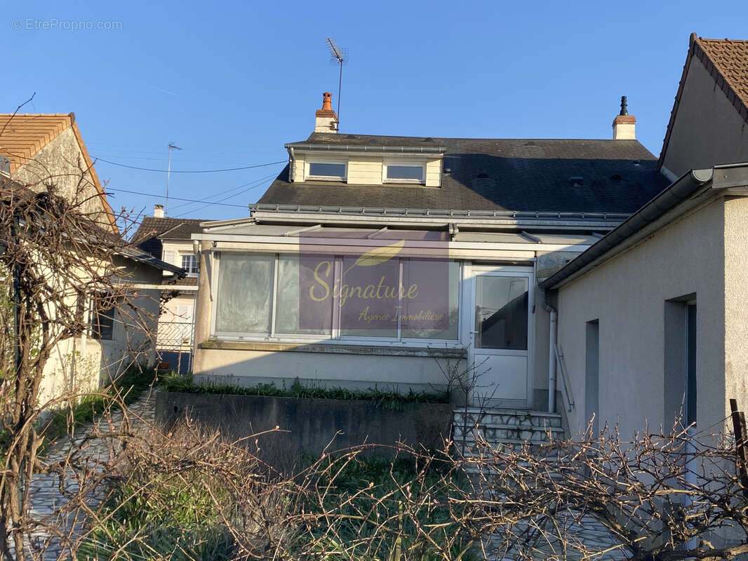 Maison de ville avec grand terrain - photo 2