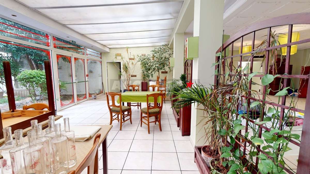 Commerce à CASTELNAUDARY