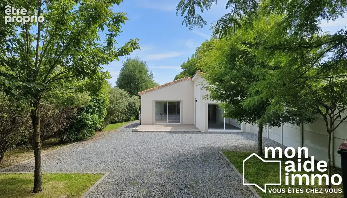 Maison à LE POUT