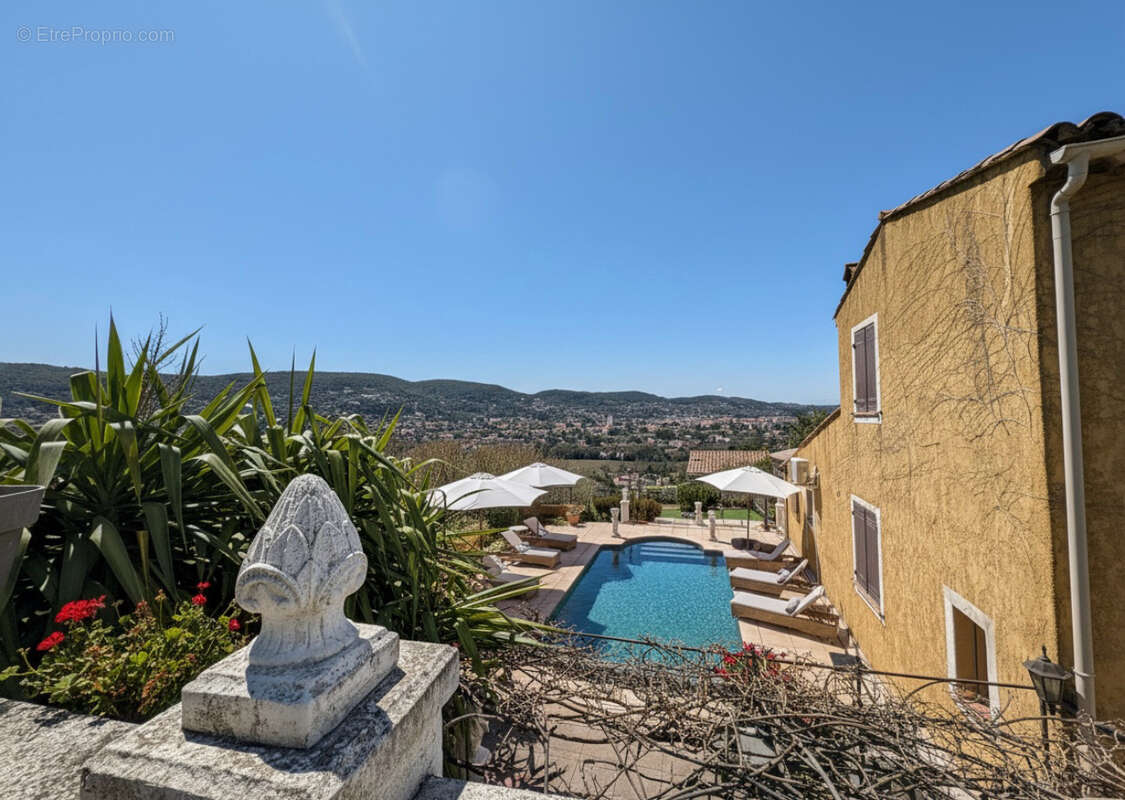 Maison à DRAGUIGNAN