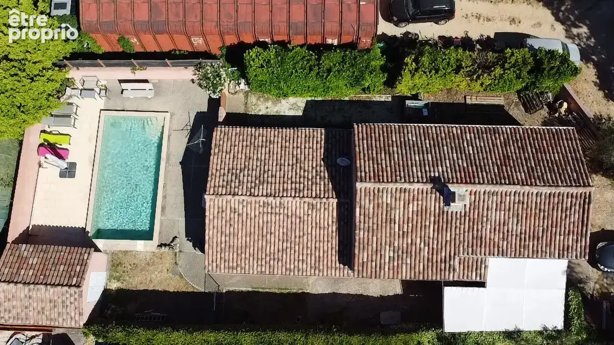 Maison de campagne proche Gargas avec piscine et terrain arboré - photo 12