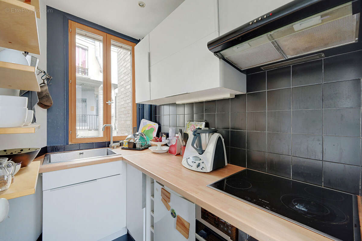 Appartement à PARIS-18E