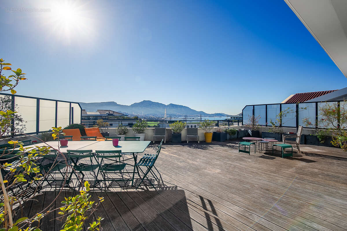 Appartement à MARSEILLE-8E