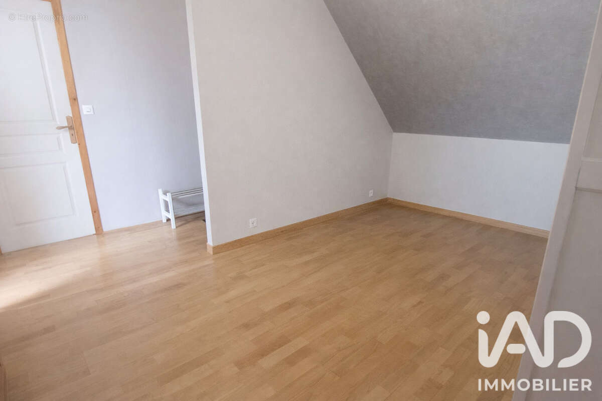Maison 139 m² à Quittebeuf  - photo 9