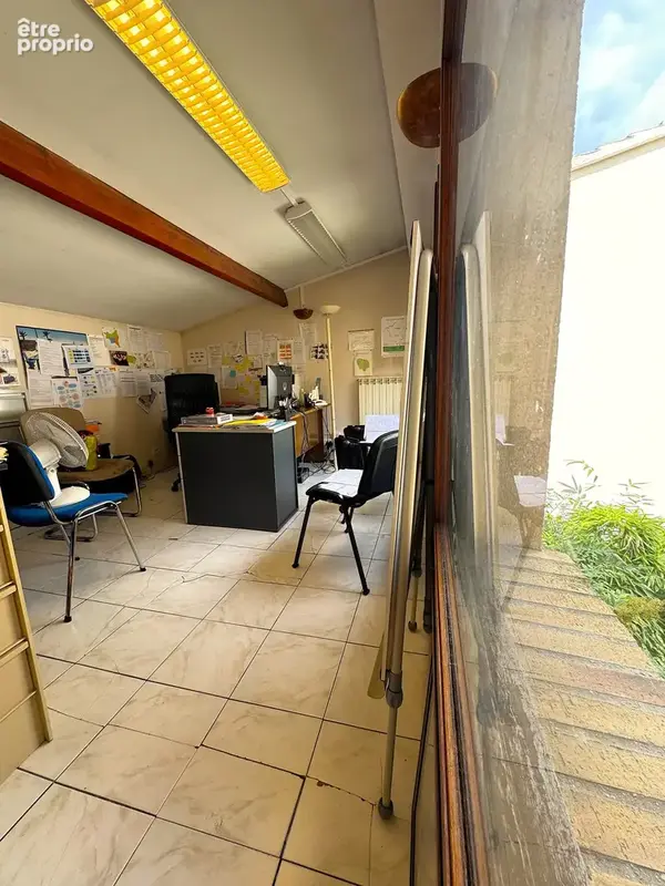 Immeuble de 9 bureaux, potentiel 4500 € par mois, situé idéalement face à la Mairie d'Aulnay-sous-Bois et proc - photo 16