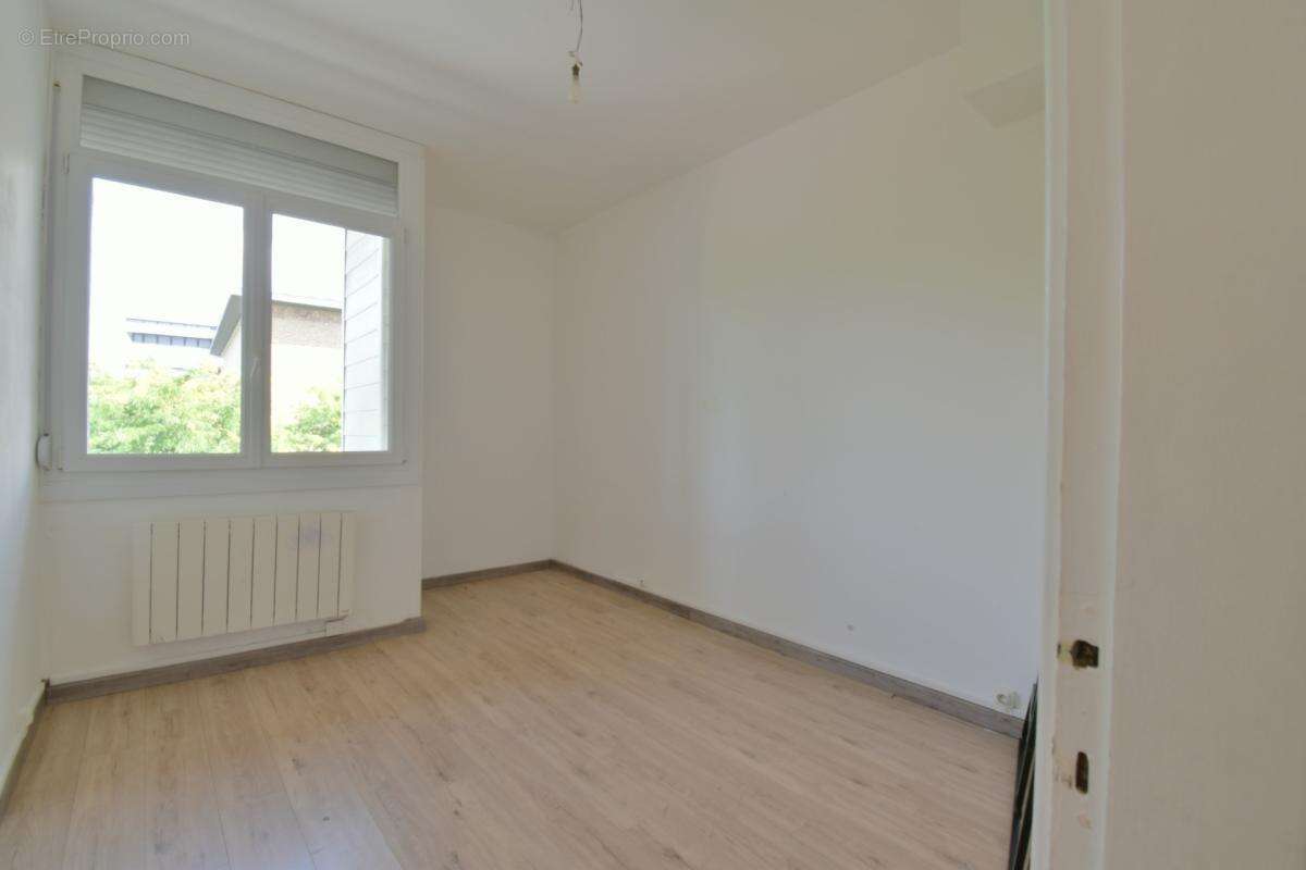 Appartement T3   81,26 m² avec balcons – Hyper Centre de Douai – Vue sur le Beffroi - Résidence principale ou investissement loc - photo 5