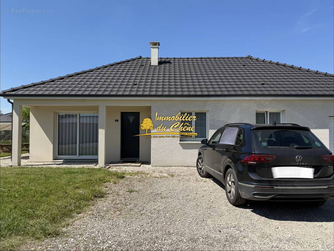 Maison à MAGNY-VERNOIS