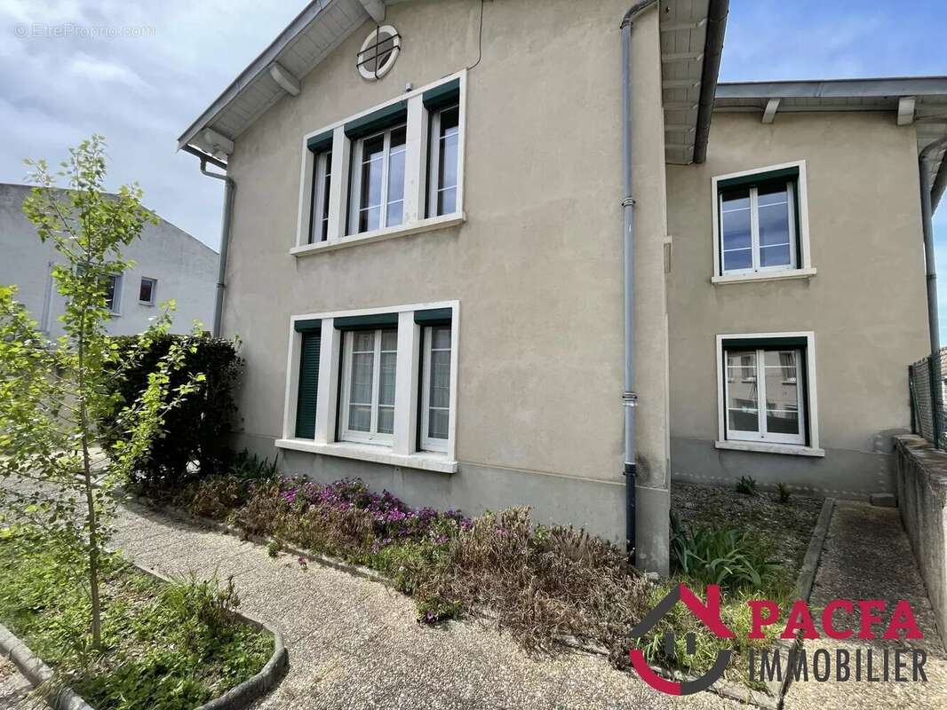 Maison à CASTRES