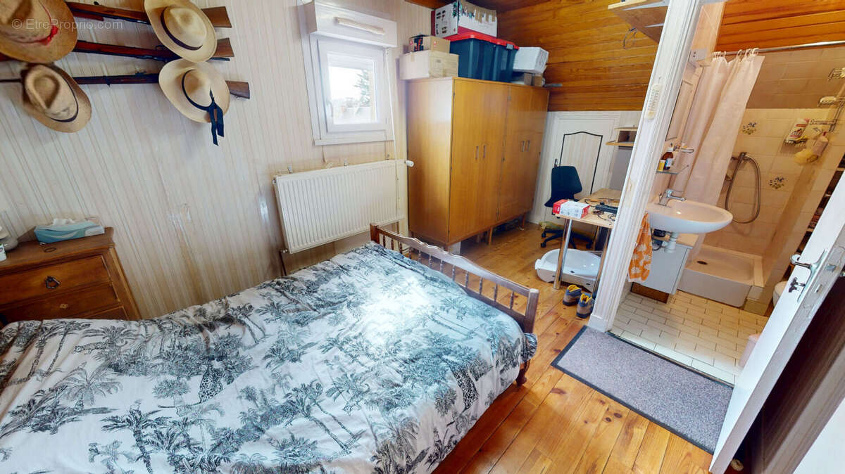 Maison à PORT-EN-BESSIN-HUPPAIN