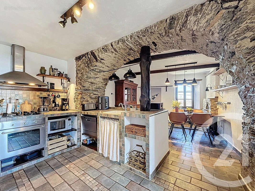 Maison à SAN-GIOVANNI-DI-MORIANI