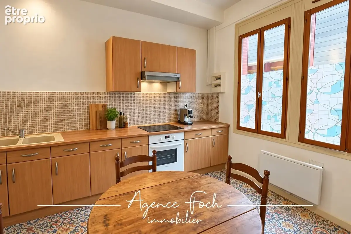 Appartement 373 m² à vendre à Tarbes (65000) - photo 4