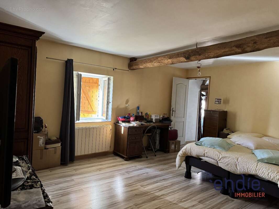 Maison à LURCY-LEVIS