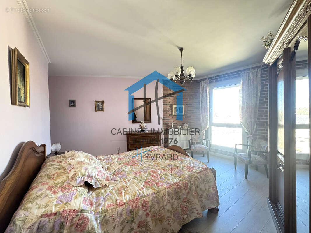 Appartement à SAINT-CHAMOND