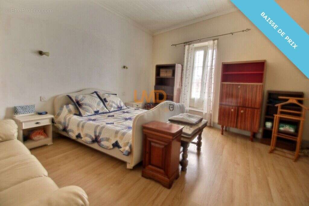 Maison à LES EGLISES-D&#039;ARGENTEUIL