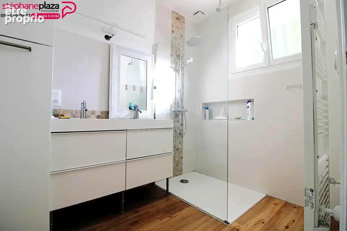 Maison Villenave d'Ornon - 8 pièce(s) - 202 m² - photo 4