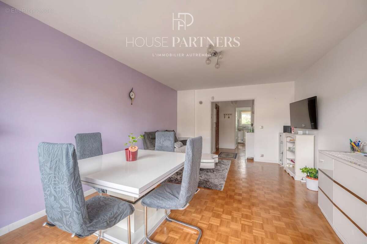 Appartement à RUEIL-MALMAISON