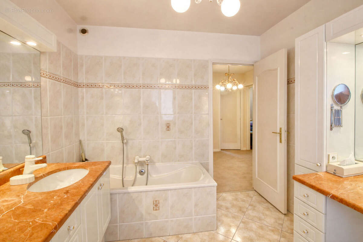 Maison Antony 6 pièce(s) 142 m2 - photo 12