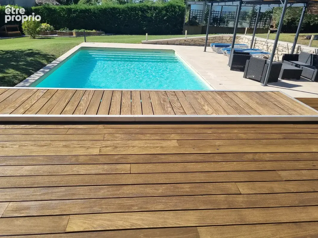 Maison avec terrain et piscine - photo 2