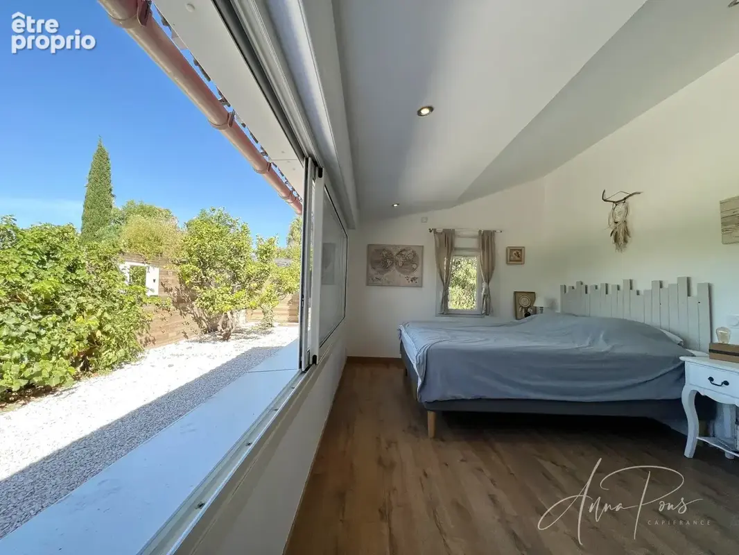 Dpt Var (83), à vendre HYERES Villa sans vis à vis- 1000m² de terrain - 3 chambres  - piscine - jardin - GARAGE - photo 54