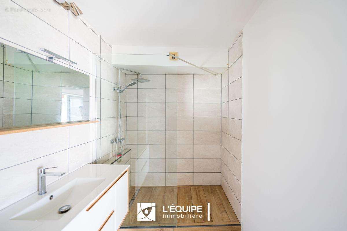 Appartement à SAINT-DENIS