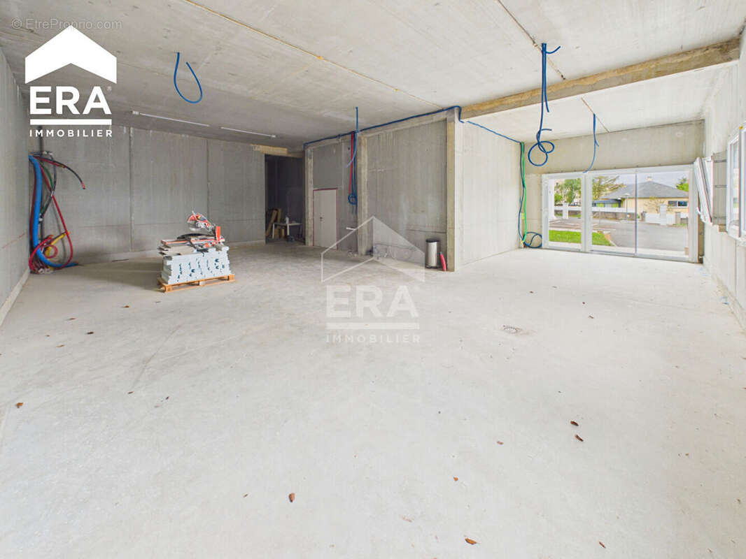 Local commercial 71m² à baraqueville - photo 2