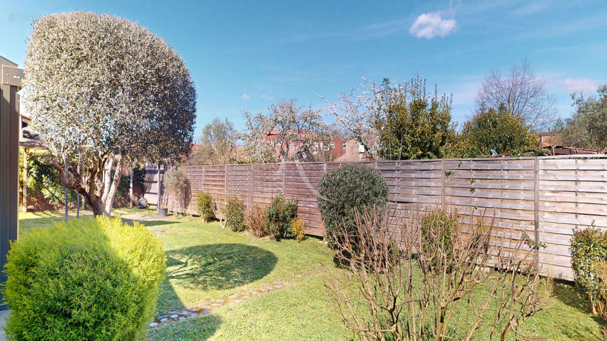 Maison à CASTANET-TOLOSAN