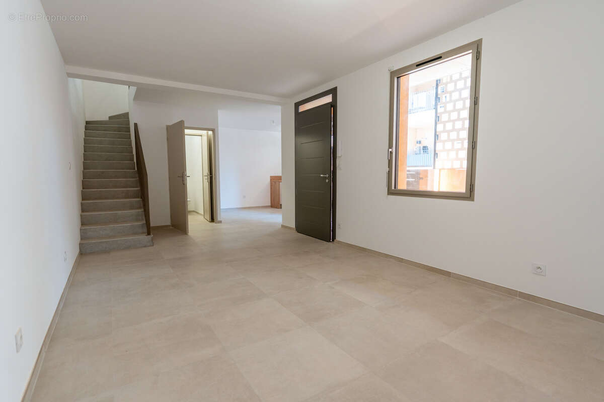 Maison à NIMES