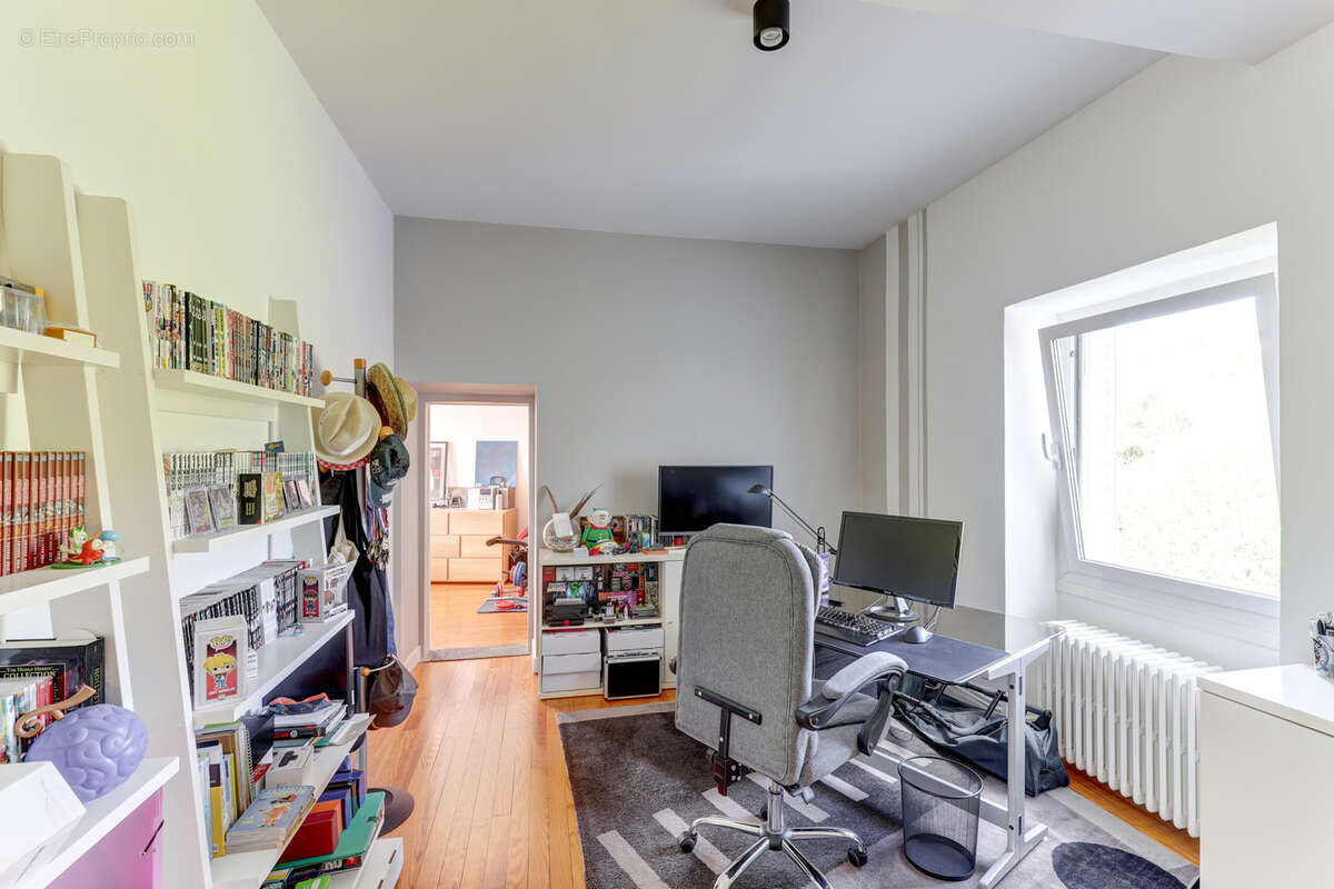 Maison à CHATEAUGAY