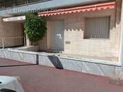   - Commerce à ANTIBES