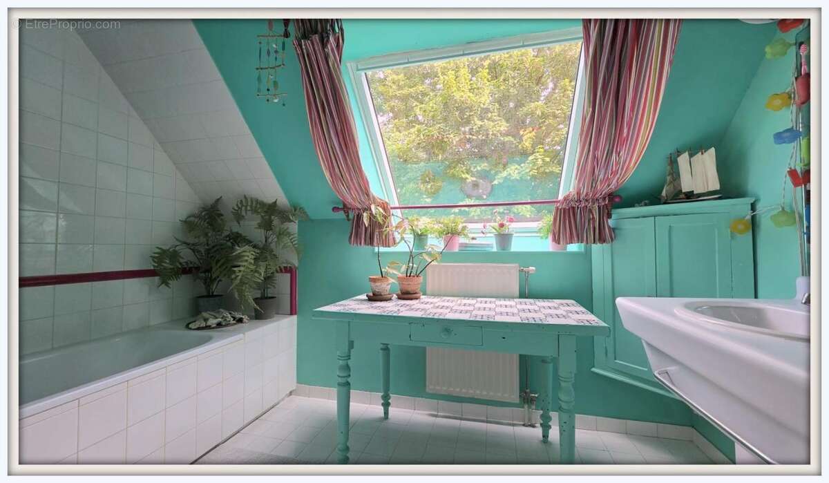 Maison à vendre 7 pièces VAUREAL (95) - photo 15