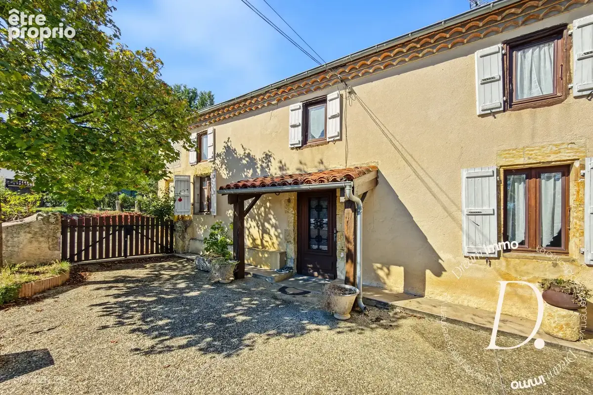 Maison 8 pièces 218 m² à vendre à Vic-Fezensac (32190) - photo 1