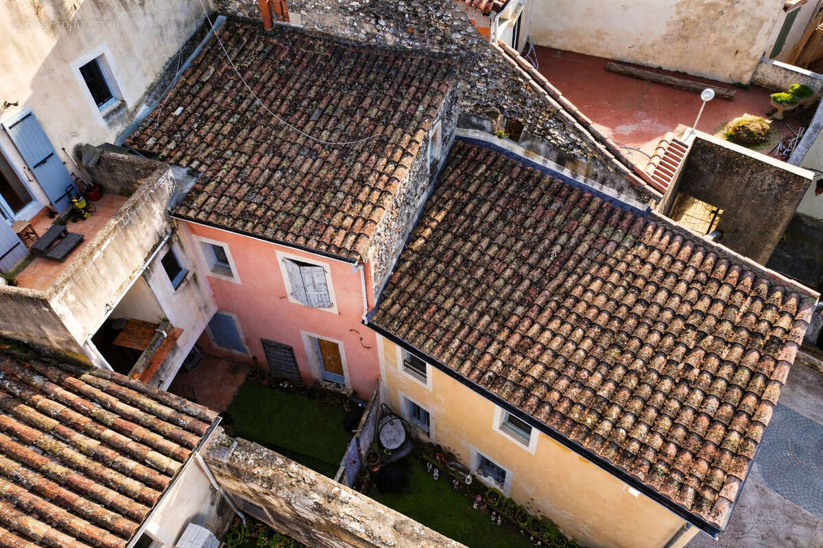 Appartement à CHATEAUNEUF-DU-RHONE