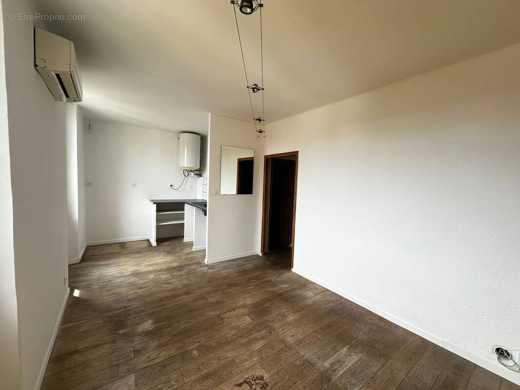 Appartement à PIERREFEU-DU-VAR