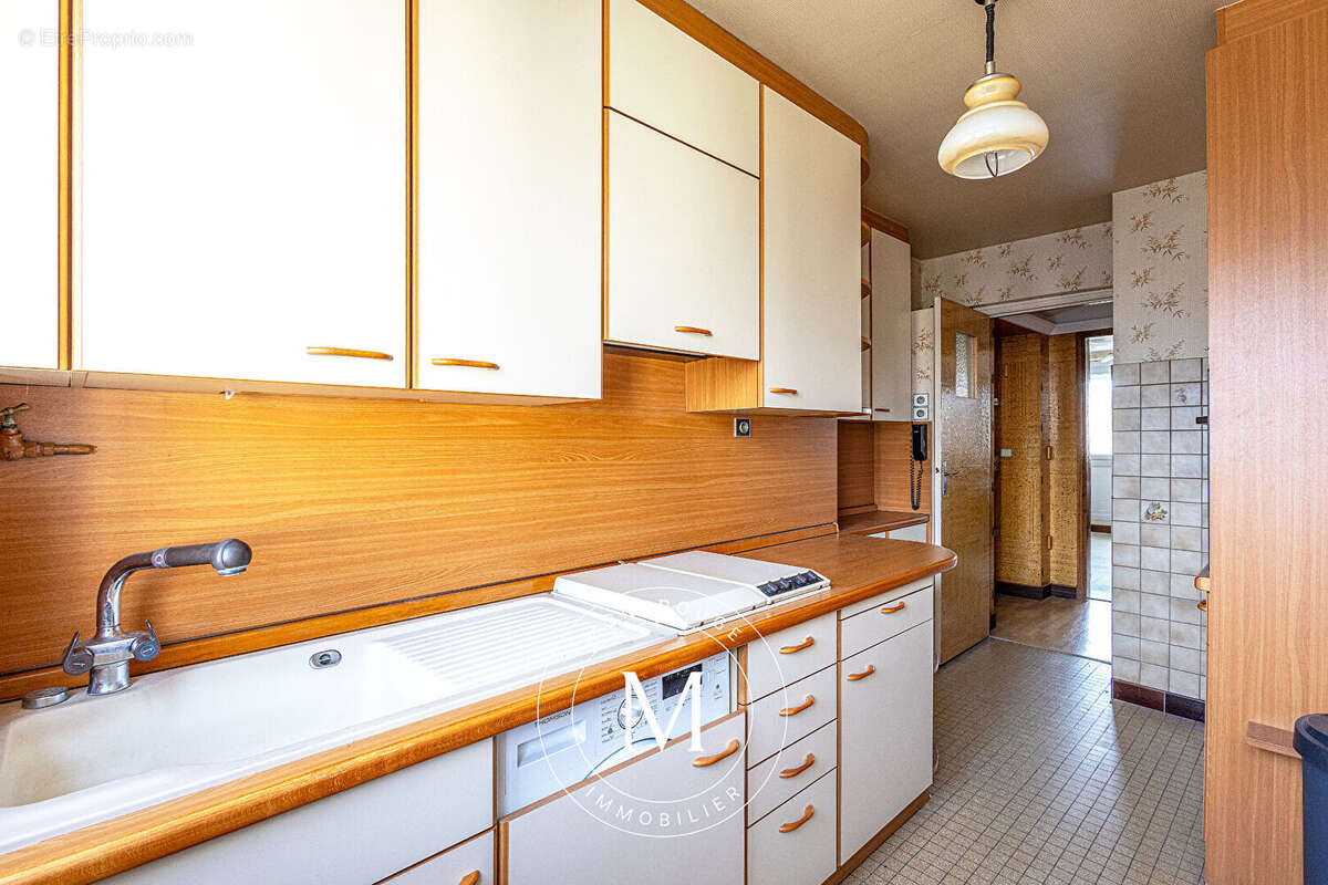 Appartement à MONTROUGE