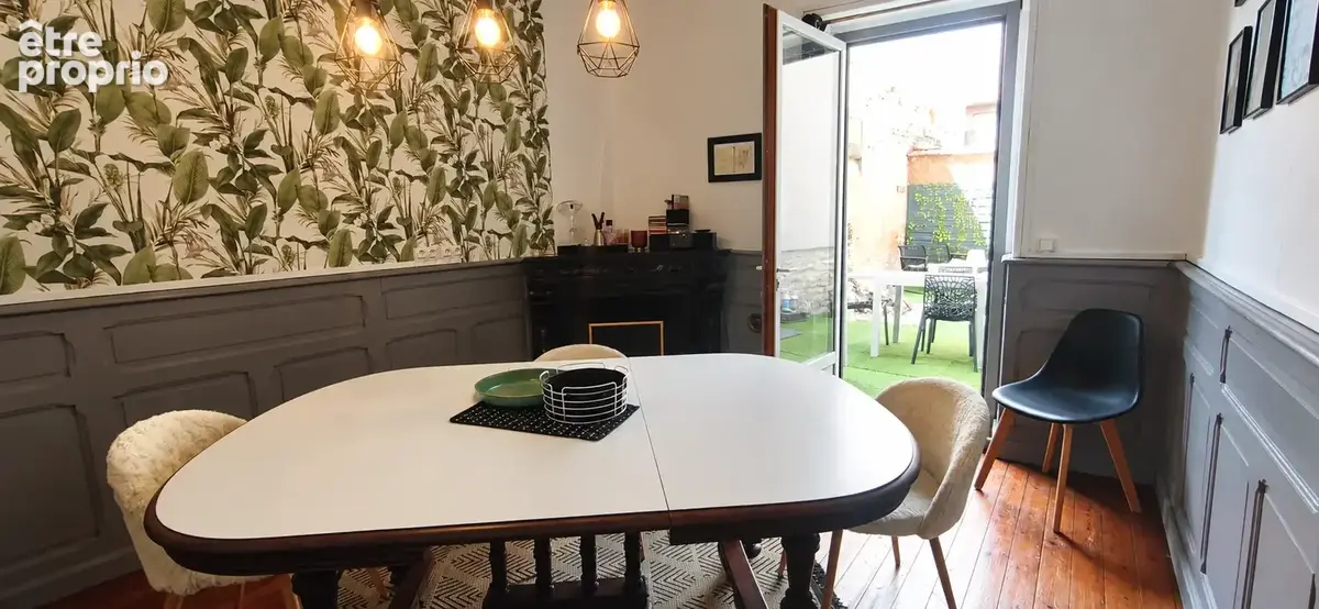 Maison bourgeoise de caractère de 1912   Environ 230 m2   Ébreuil - photo 4