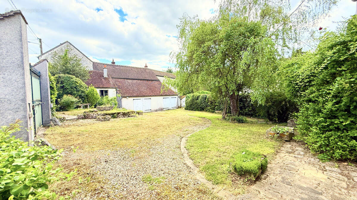 Maison à LA FERTE-GAUCHER