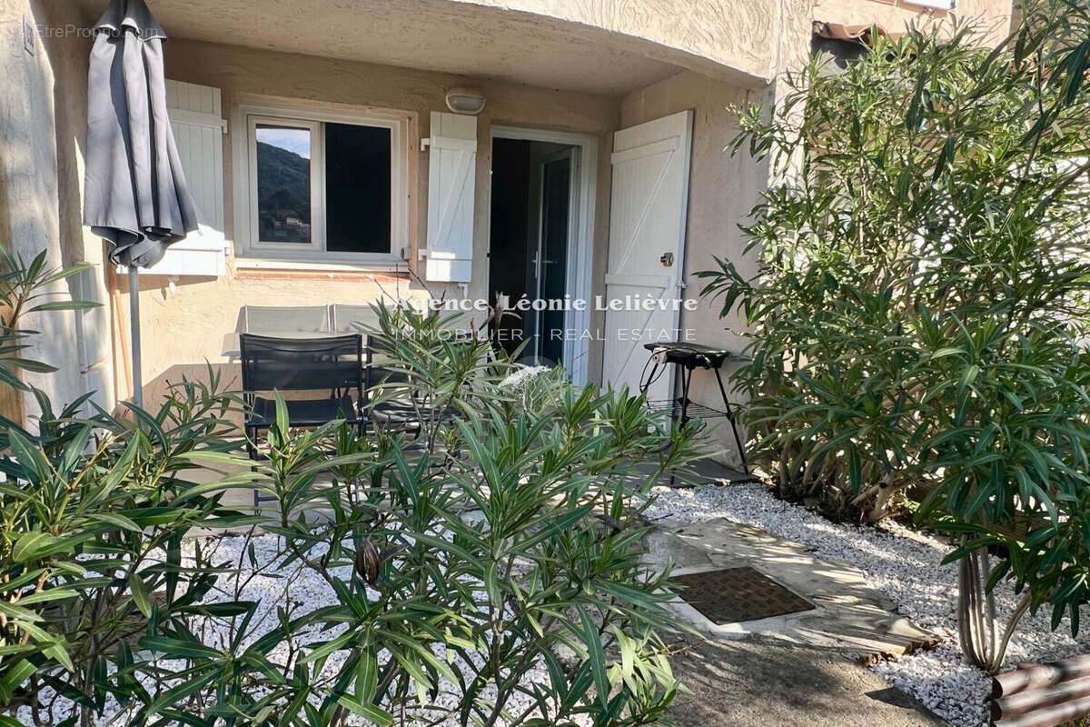 Appartement à LES ISSAMBRES
