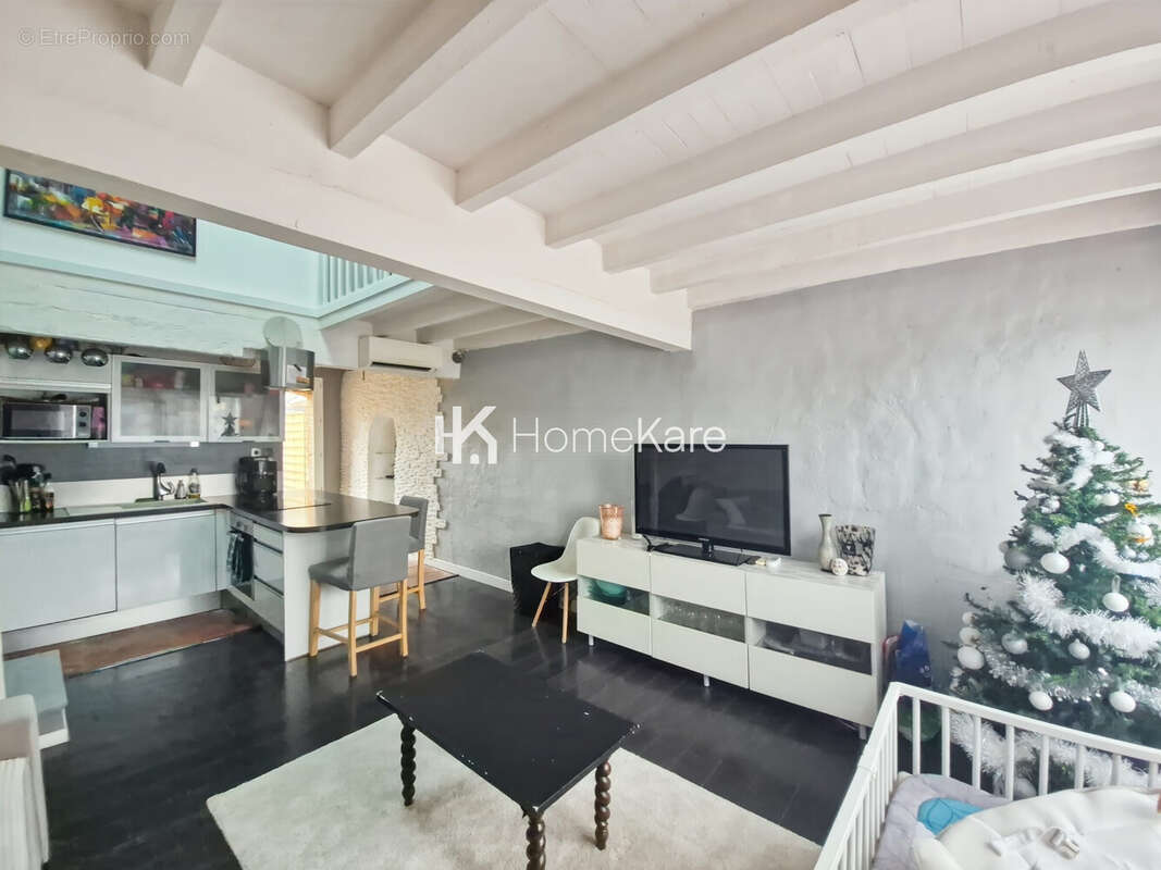 Maison à LABARTHE-SUR-LEZE