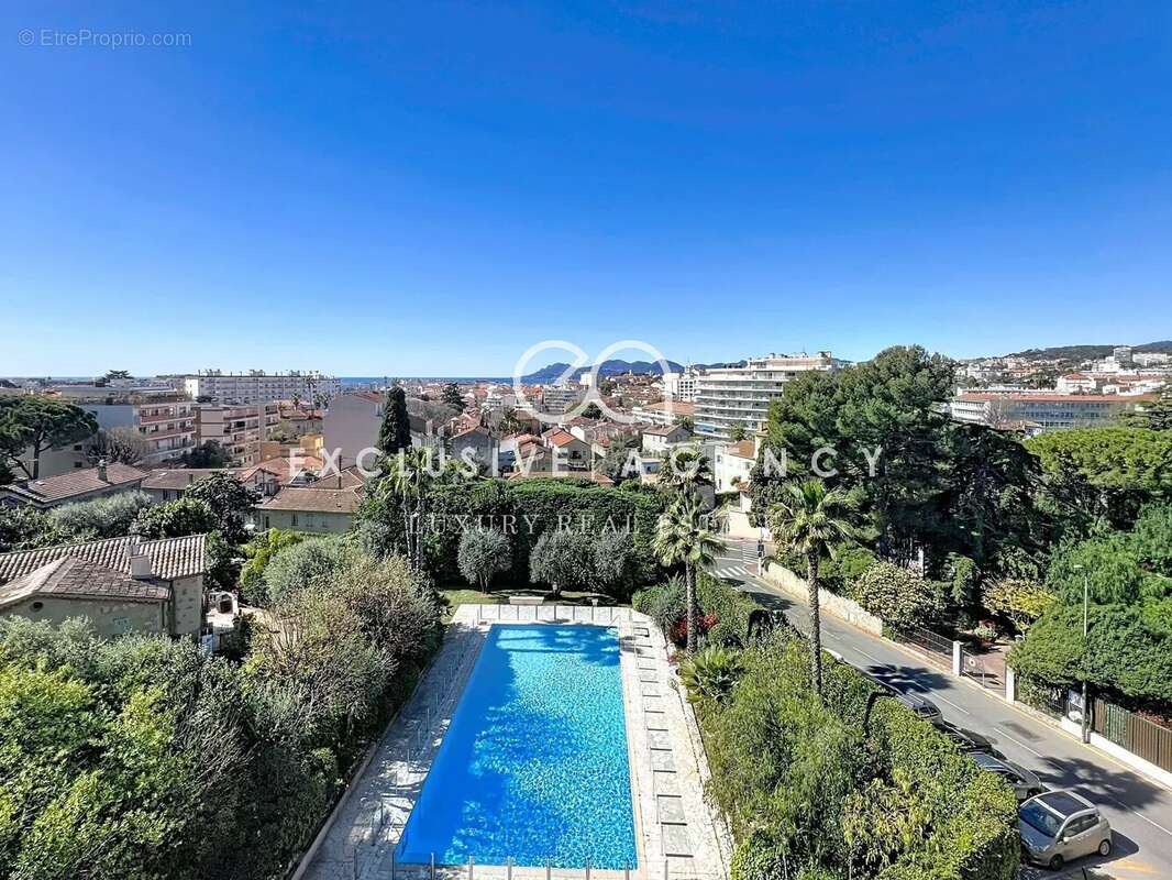 Appartement à CANNES
