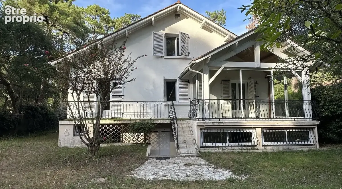 Maison contemporaine 200 m² avec T3 indépendant, piscine, terrain 1300 m²  proche lac  sans vis-à-vis  fort potentiel - photo 2