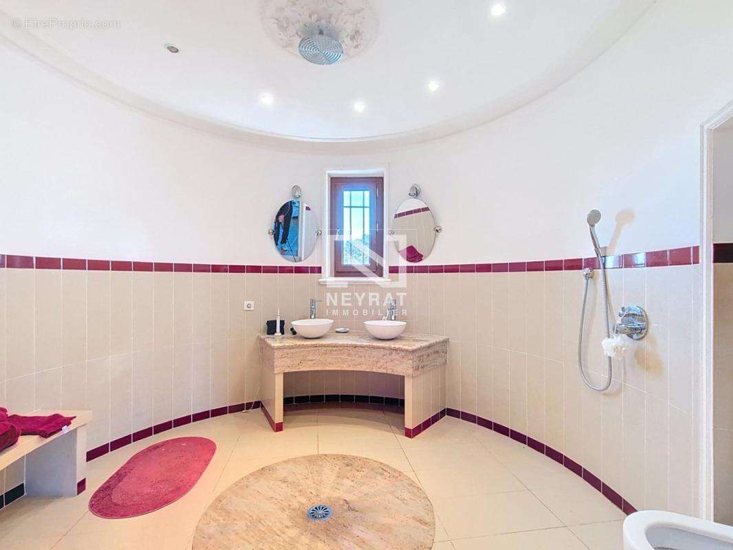 A tourrettes - propriete - proche golf de terre blanches - piscine - tennis - appartement independant - photo 14