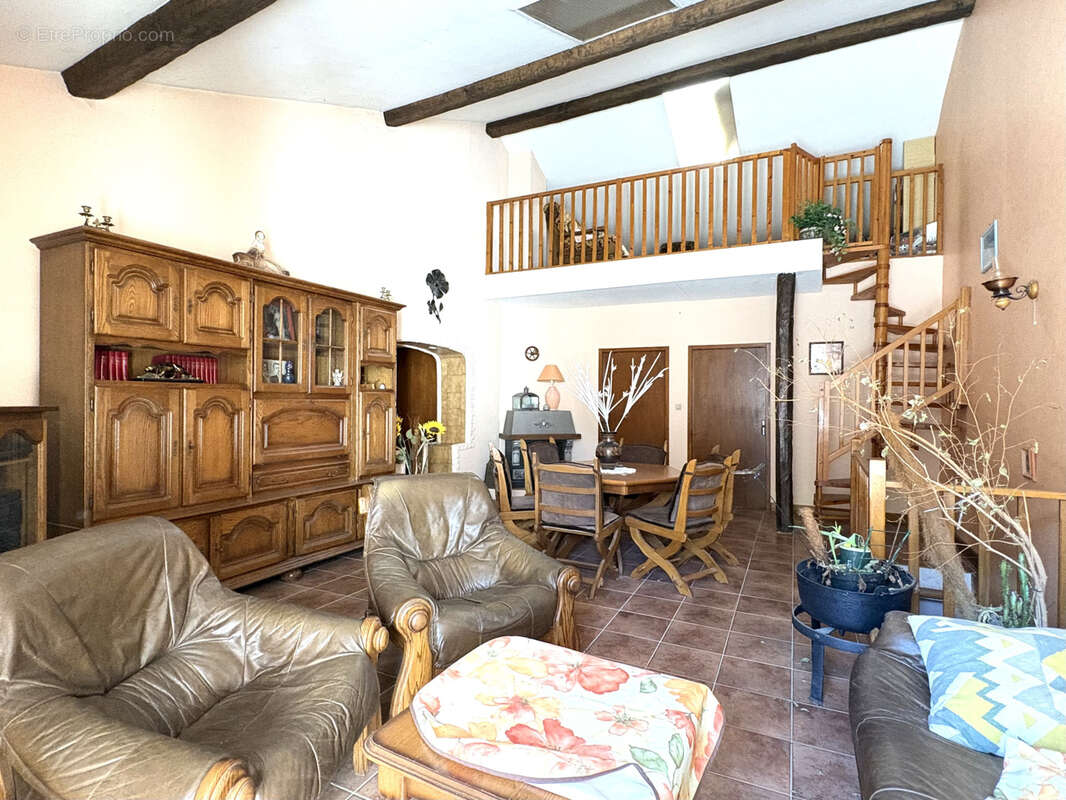 Maison à GONDREVILLE