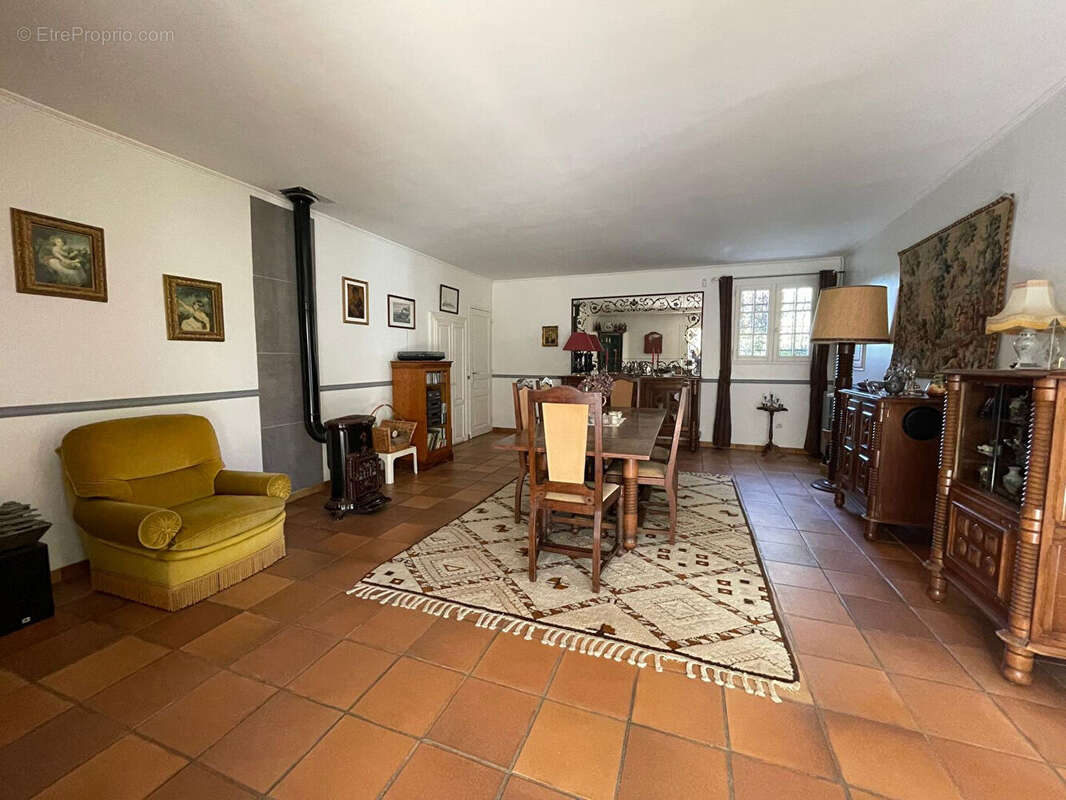Maison à CROUY-SUR-OURCQ