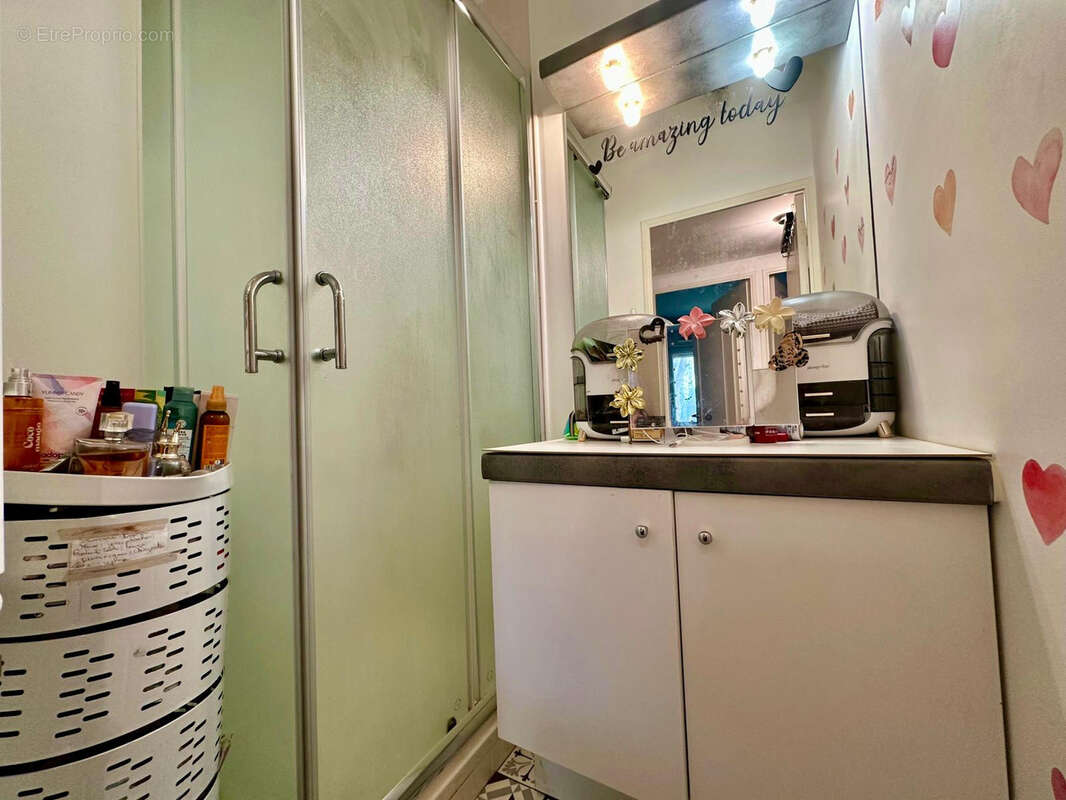 Appartement à MARSEILLE-9E