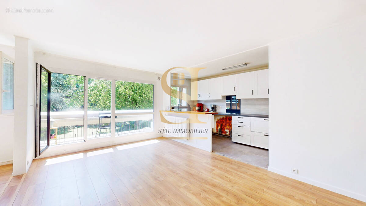 Appartement à EVRY