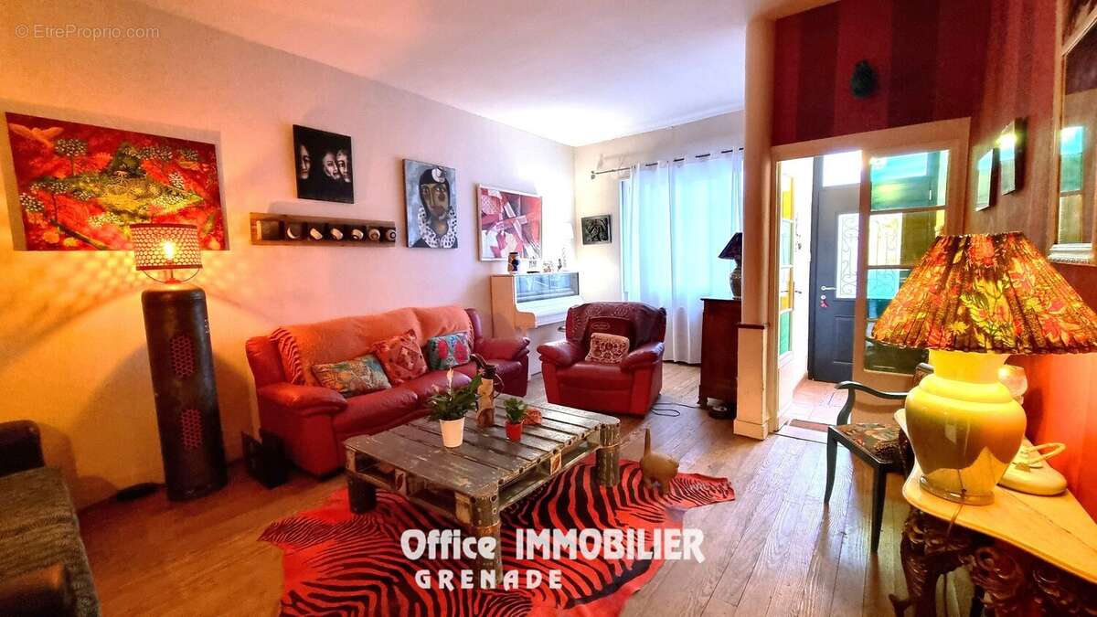 Maison à PORT-SAINTE-FOY-ET-PONCHAPT