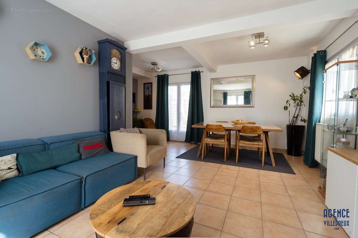 Maison à VILLEPREUX