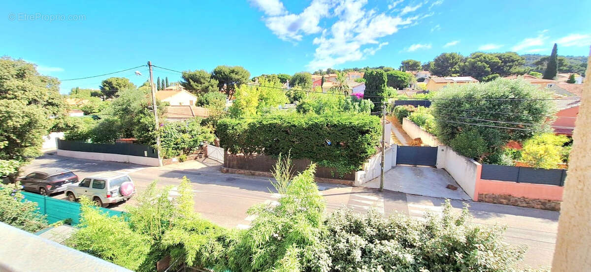 Appartement à SAINT-MANDRIER-SUR-MER