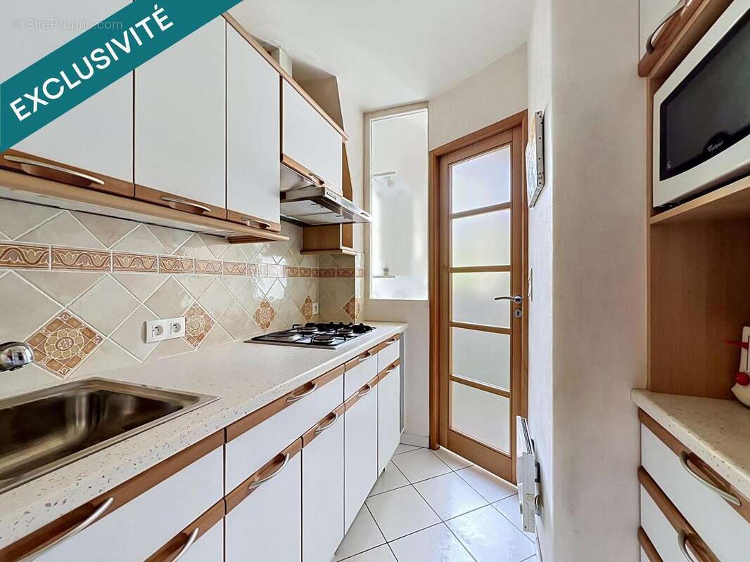 Photo 8 - Appartement à PARIS-15E
