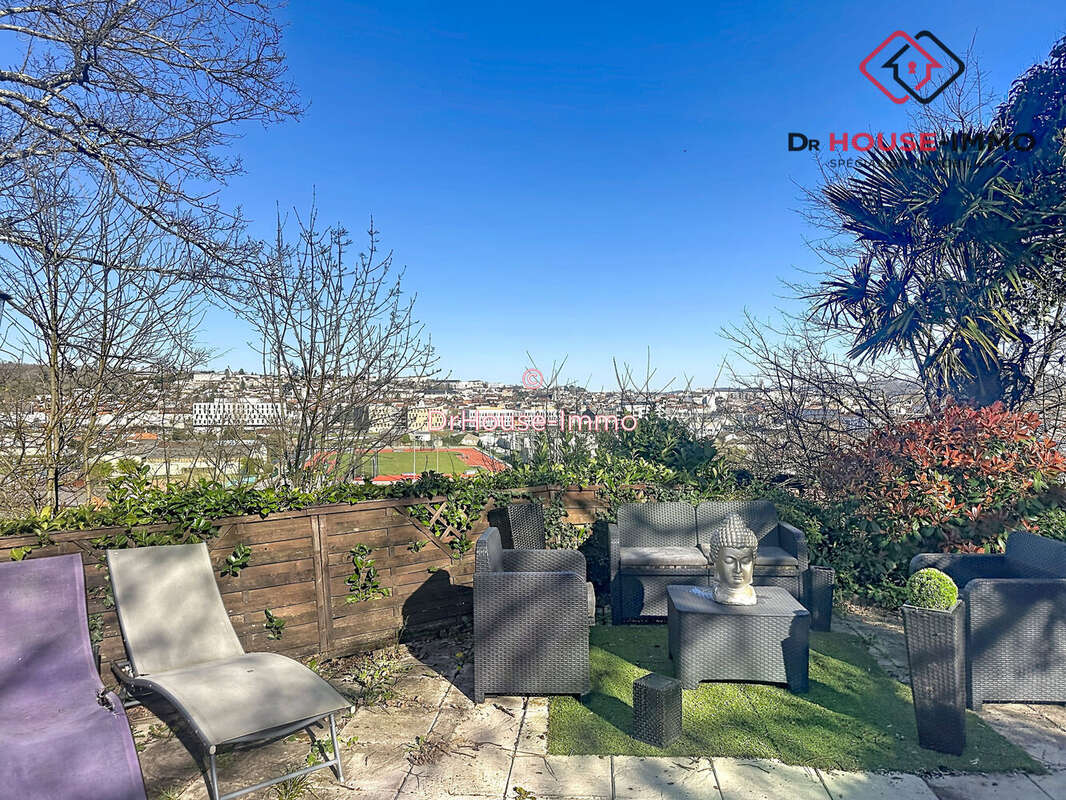 Maison à COULOUNIEIX-CHAMIERS